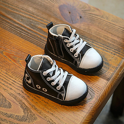 Σπορ-κομψά πάνινα παπούτσια για αγόρια σε μαύρο και άσπρο χρώμα