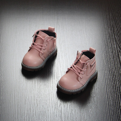 Φθινόπωρο-χειμωνιάτικες μπότες για αγόρια και κορίτσια σε διάφορα χρώματα