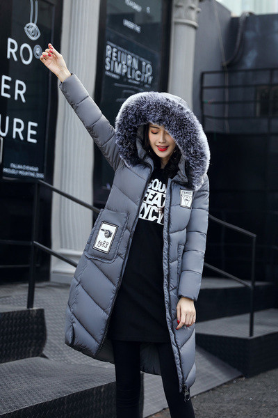 Модерно дълго яке за дамите с качулка с пух в четири цвята