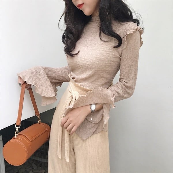 Κομψή γυναικεία μπλούζα με φαρδιά μανίκια με κολάρο για πόλο