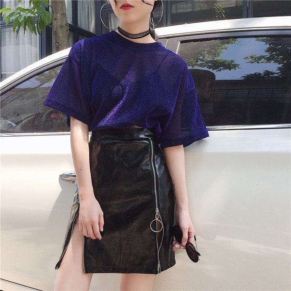 Κομψή γυναικεία φούστα απόοικολογικό δέρμα με υψηλή μέση και φερμουάρ