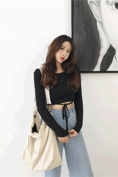 Есенна дамска къса блуза в три цвята, подходяща за ежедневие