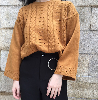 Κομψό γυναικείο πουλόβερ για το χειμώνα σε τρία χρώματα