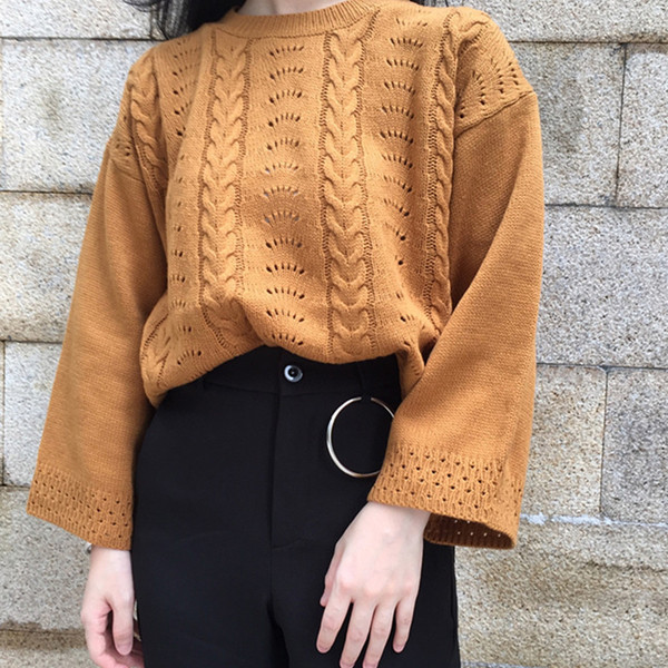 Κομψό γυναικείο πουλόβερ για το χειμώνα σε τρία χρώματα