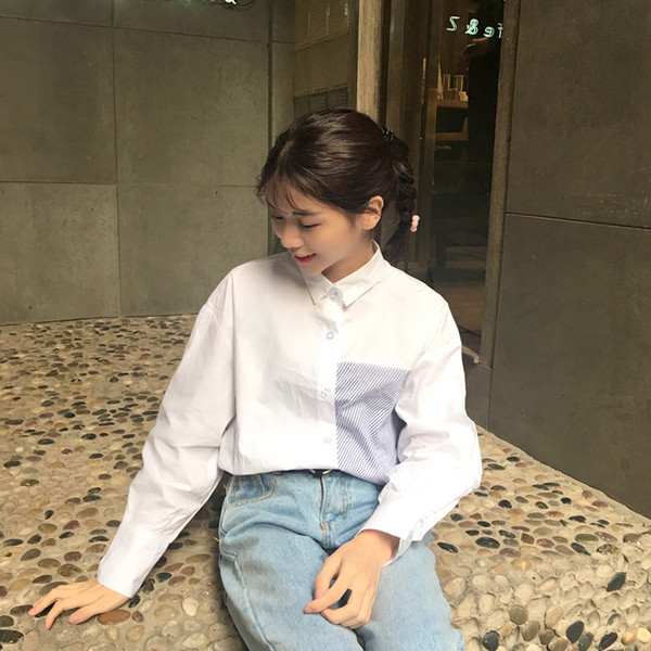 Σπορ-κομψό γυναικείο πουκάμισο σε freestyle και σε δύο χρώματα