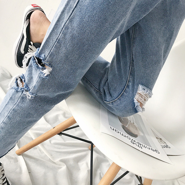 Γυναικεία τζιν με υψηλή μέση και σκισμένα, ελαφριά χρώματα