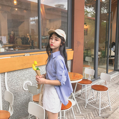 Κομψό γυναικείο πουκάμισο - ενδιαφέρον μοντέλο, σε δύο χρώματα