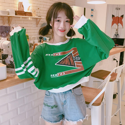 Γυναικεία σπορ μπλούζα με επιγραφές σε δύο χρώματα