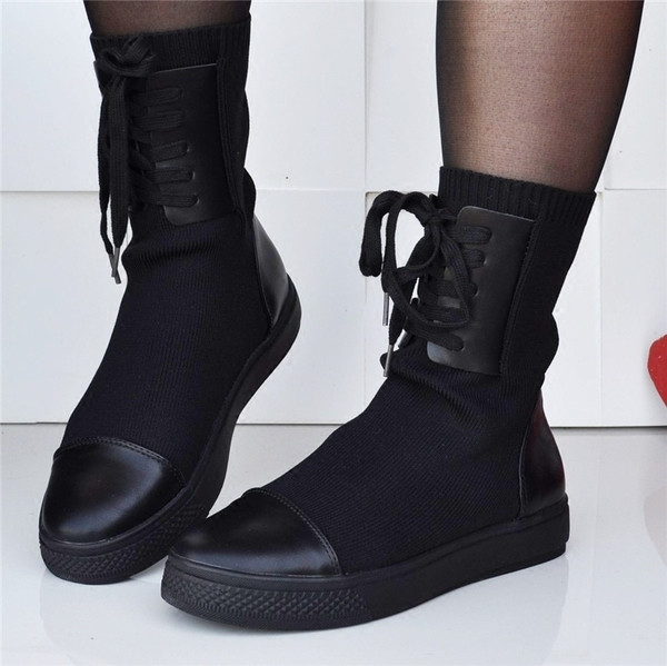 Αθλητικά κομψά γυναικεία με δερμάτινα παπούτσια με κορδόνια γύρω από τον αστράγαλο και άνετη επίπεδη εξωτερική σόλα, 2 χρώματα