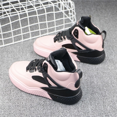 Άνετα γυναικεία  αθλητικά  παπούτσια