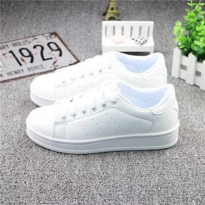 Καθαρά ανοιξιάτικα αθλητικά παπούτσια - 3 μοντέλα