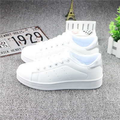 Καθαρά ανοιξιάτικα αθλητικά παπούτσια - 3 μοντέλα