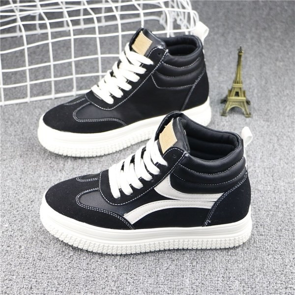 Άνετα  γυναικεία αθλητικά παπούτσια με ύψος στο  αστραγάλου