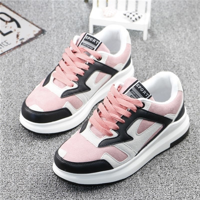 Γυναικεία αθλητικά παπούτσια για την άνοιξη και το φθινοπώρο