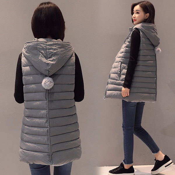 Πολύ άνετο γυναικείο καθημερινό γιλέκο με κολάρο σε σχήμα O και κουκούλα 