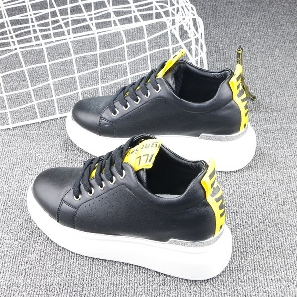 Γυναικεία αθλητικά παπούτσια σε 3 χρώματα