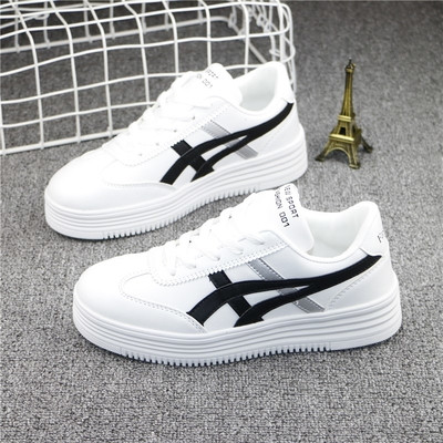 Спортни дамски обувки в няколко цветови комбинации