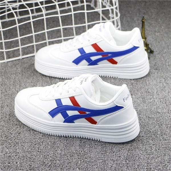 Спортни дамски обувки в няколко цветови комбинации