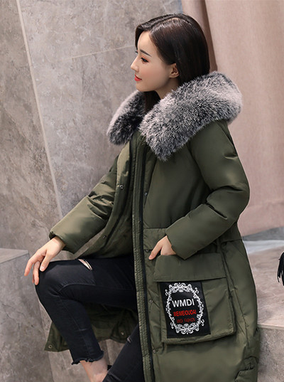 Ένα μακρύ μπουφάν με ένα όμορφη γούνα στο κολάρο, 3 χρώματα