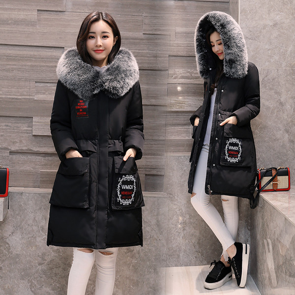 Ένα μακρύ μπουφάν με ένα όμορφη γούνα στο κολάρο, 3 χρώματα