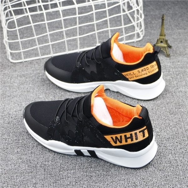 Σύγχρονα γυναικεία αθλητικά παπούτσια - αναπνεύσιμα με ενδιαφέρουσες εφαρμογές