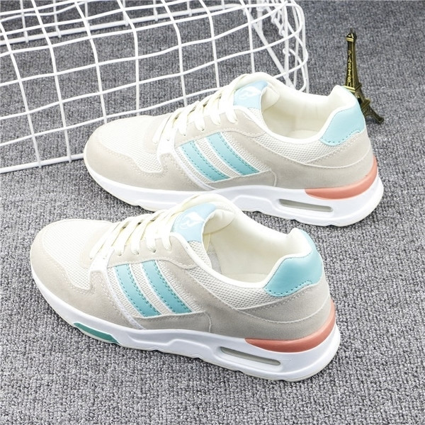 Γυναικέια μοντέλα αναπνεύσιμα παπούτσια για τρέξιμο σε ενδιαφέροντα χρώματα