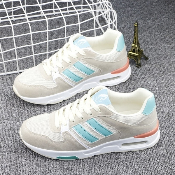 Γυναικέια μοντέλα αναπνεύσιμα παπούτσια για τρέξιμο σε ενδιαφέροντα χρώματα