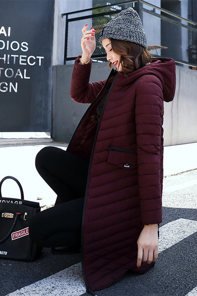 Γυναικείο μπουφάν με κουκούλα και διακοσμητικές τσέπες - 5 χρώματα