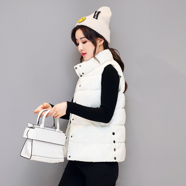 Καθημερινό αθλητικό γυναικείο γυλέκο με O-κολάρο 