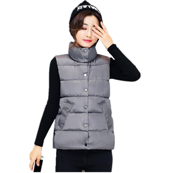 Καθημερινό αθλητικό γυναικείο γυλέκο με O-κολάρο 