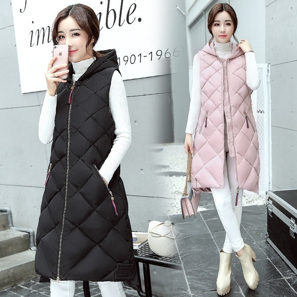 Μακρύ γυναικείο γυλέκο για τις δροσερές μέρες του φθινοπώρου με πολύ άνετη κουκούλα