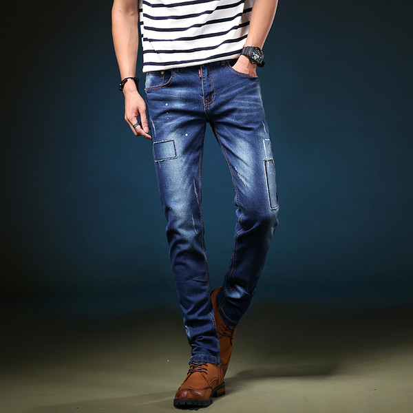 Мъжки ежедневни дънки модел slim fit в дънково син цвят