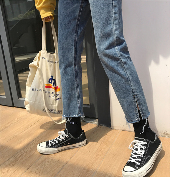 Γυναικέιο τζιν  με ψηλή μέση και μήκος 7/8