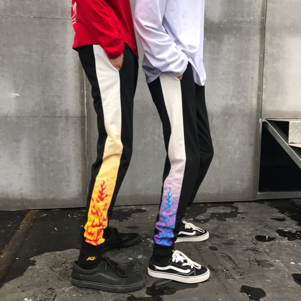 Μοντέρνα ανδρικά αθλητικά παντελόνια σε δύο χρώματα