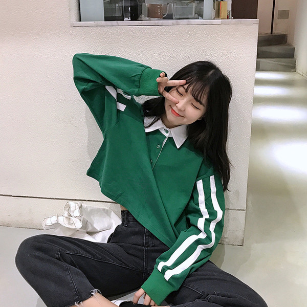 Αθλητικό κομψό γυναικείο πουκάμισο σε freestyle σε μαύρο και πράσινο