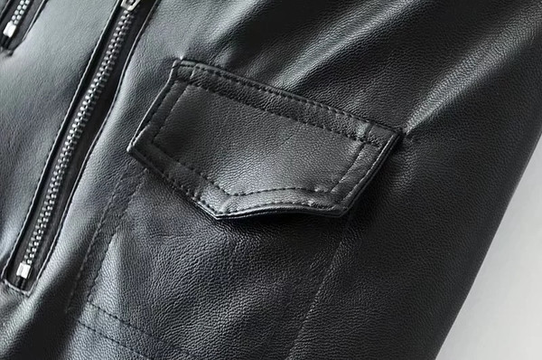 Γυναικεία δερμάτινα παντελόνια λεπτού τύπου