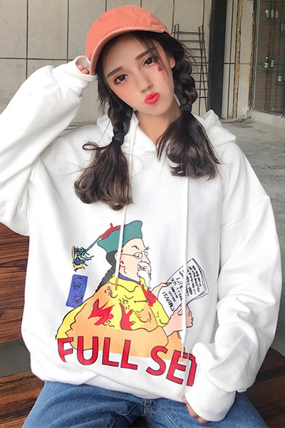 Χειμερινό γυναικέιο φούτερ γαι το φθινόπωρο και το χειμώνα με άσπρη εικόνα