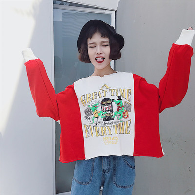 Καθημερινό φθινόπωρο-χειμερινό γυναικείο μπλουζάκι με εφαρμογές και επιγραφή