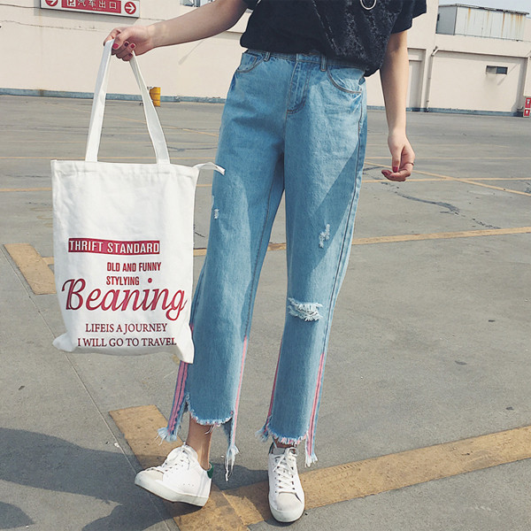 Γυναικεία Τζιν Boyfriend  σε γαλάζιο χρώμα