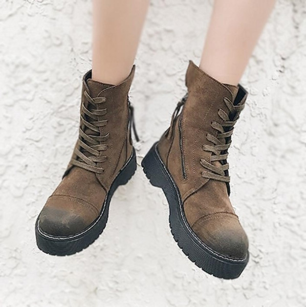Γυναικείες ζεστές μπότες χειμωνιάτικες με πάχος σόλας 3cm