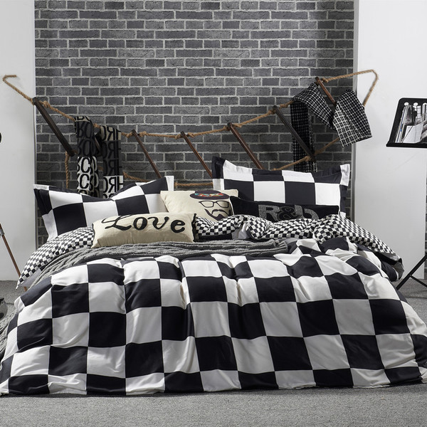 Спален комплект от четири части в много разнообразни модели