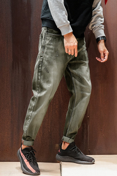 Άνετα ανδρικά τζιν κατάλληλες για  την καθημερινή ζωή, 2 μοντέλα