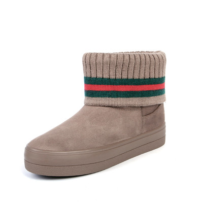 Κομψές γυναικέιες  μπότες  για το φθινοπώρο και για το χειμώνα σε διάφορα χρώματα