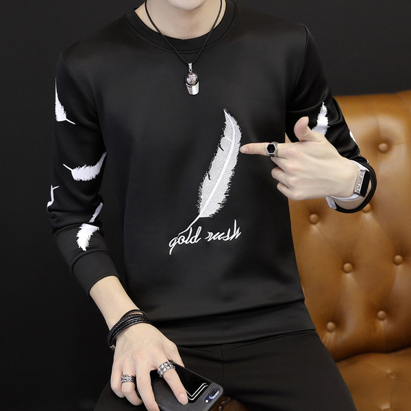 Ανδρική μπλούζα με μακριά μανίκια με κεντήματα