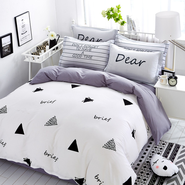 Красиво спално бельо в три размера 