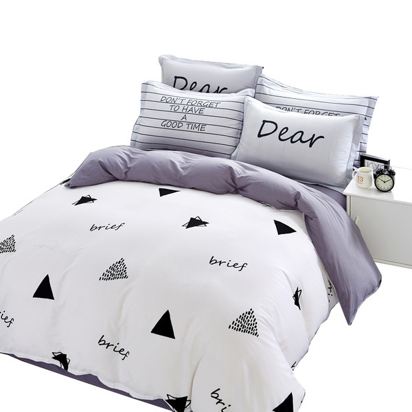 Красиво спално бельо в три размера 