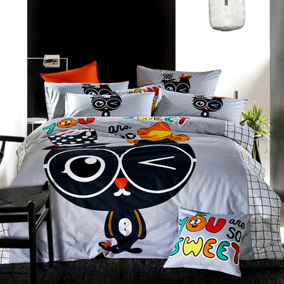 Анимационен спален комплект в четири размера и голям избор от цветове