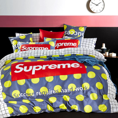 Анимационен спален комплект в четири размера и голям избор от цветове