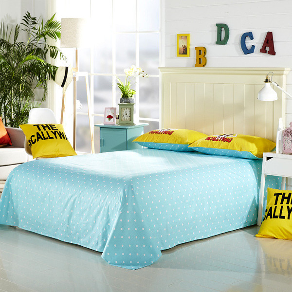 Анимационен спален комплект в четири размера и голям избор от цветове