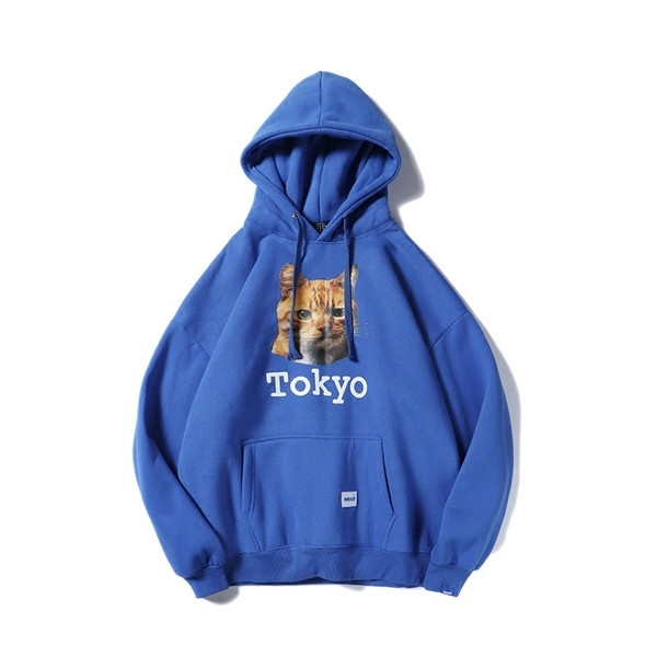 Широк мъжки суичър с апликация в много цветове